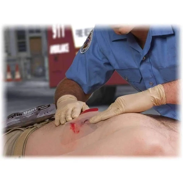 HyFin Vent Compact Chest Seal - Twin Pack - Image 5